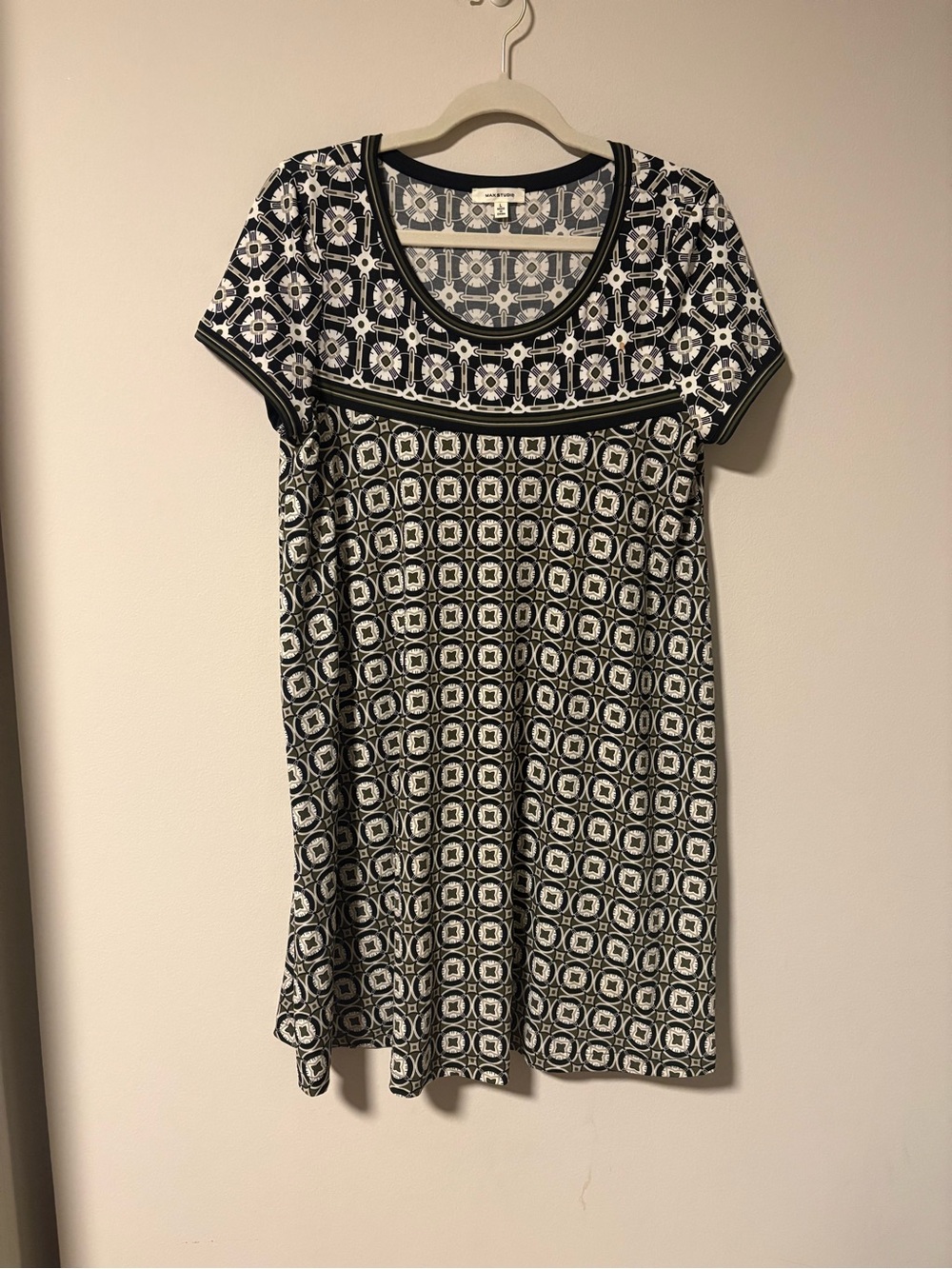 Max Studio Large Jersey Knit Sheath Dress Large